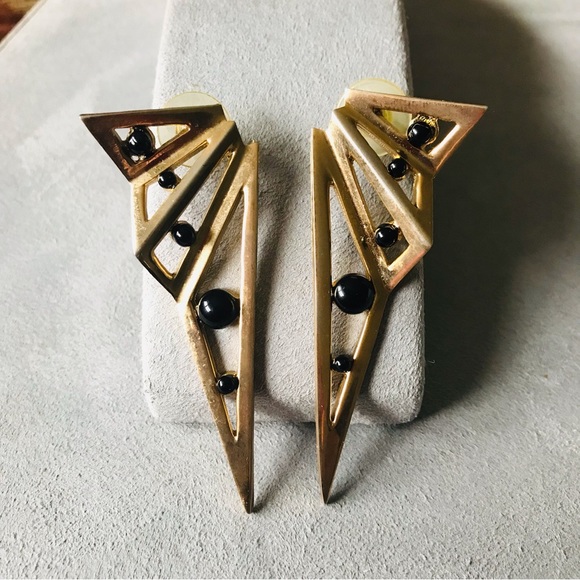 Vintage MCM Costume Gold Tone & Black Triangle Geometric Shape Post Earrings - Picture 8 of 11